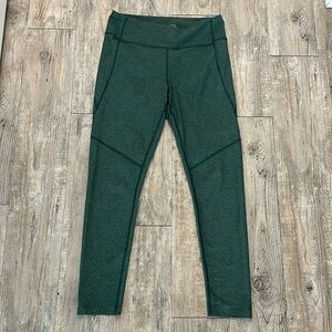 Women’s Green Outdoor Voices Leggings